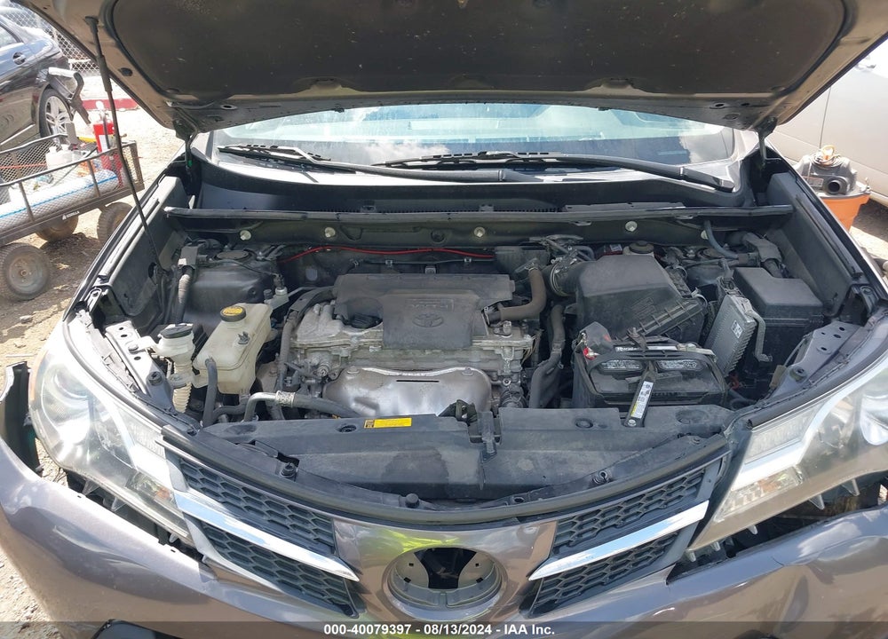 2015 TOYOTA RAV4 XLE VIN: 2T3RFREV5FW309885