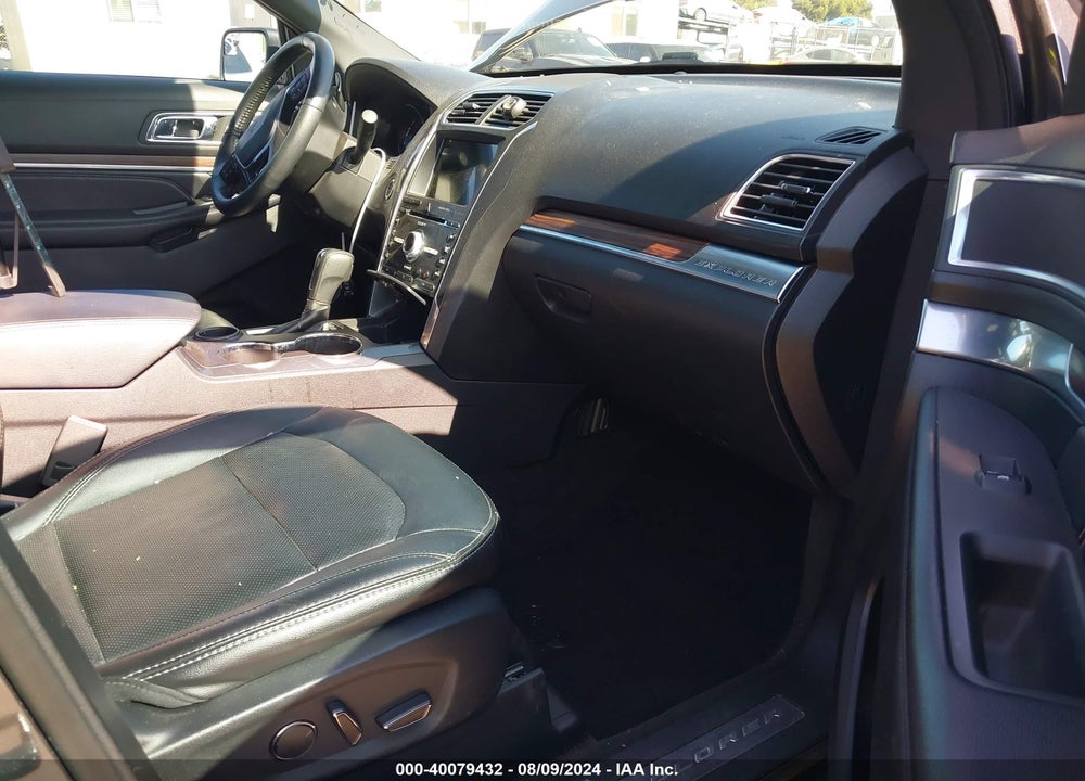 2017 FORD EXPLORER LIMITED VIN: 1FM5K7F88HGE41900