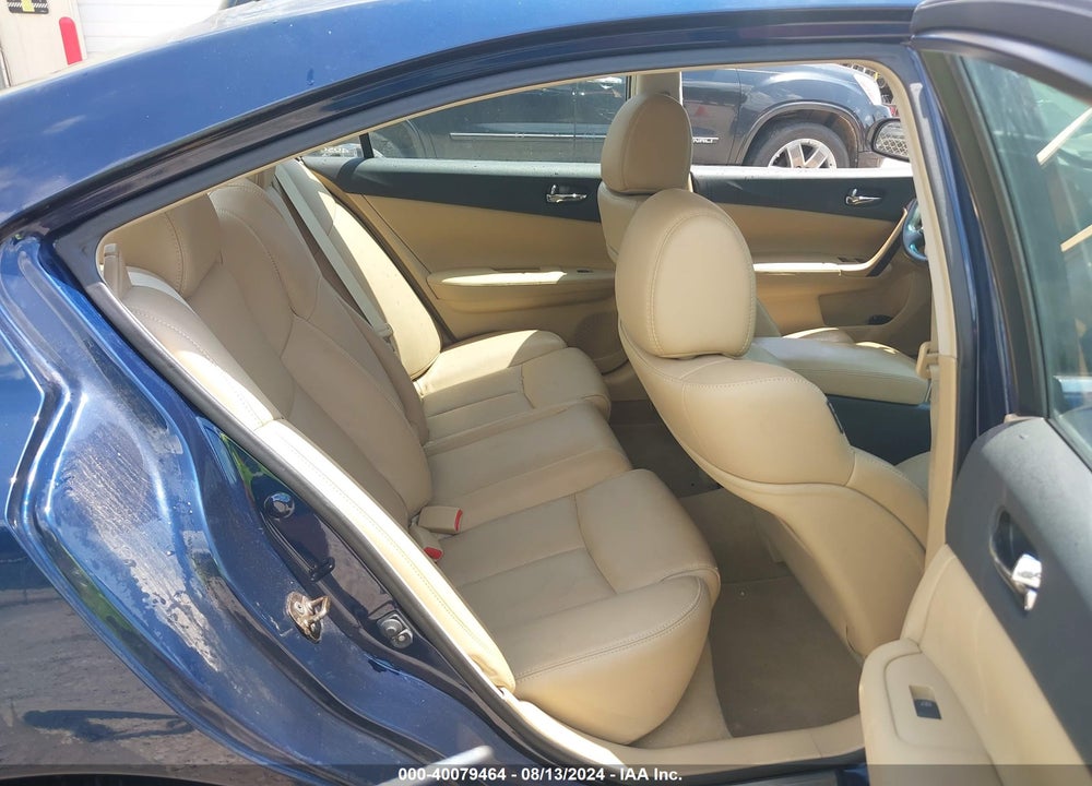 2010 NISSAN MAXIMA 3.5 SV VIN: 1N4AA5AP3AC845151