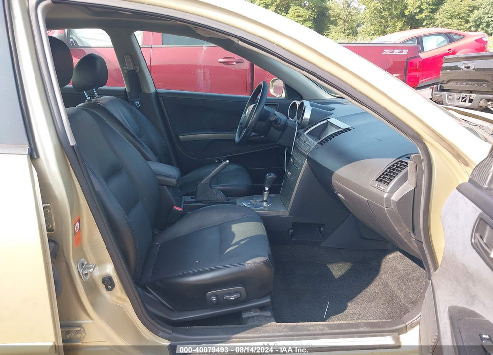 2004 NISSAN MAXIMA 3.5 SE VIN: 1N4BA41E34C886672