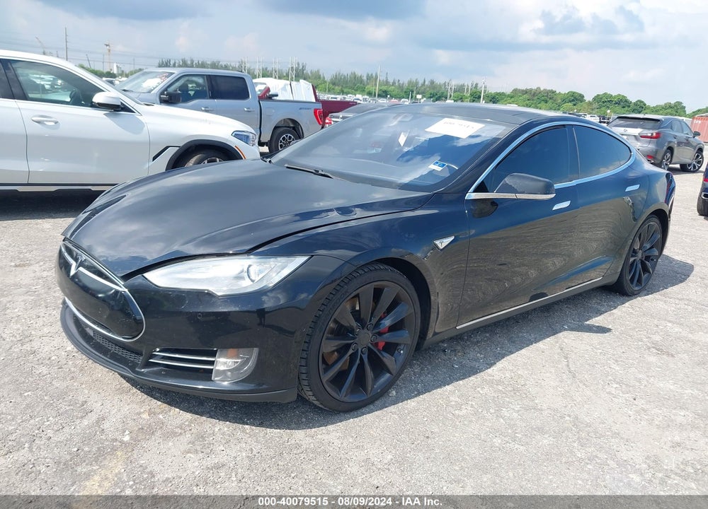 2015 TESLA MODEL S VIN: 5YJSA1H14FF099425
