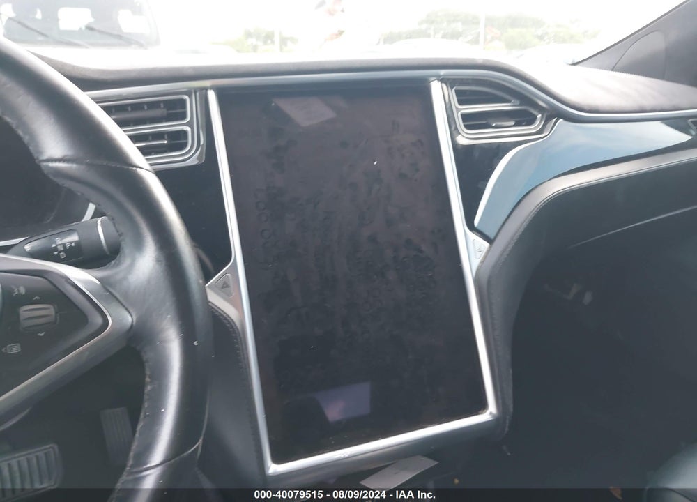 2015 TESLA MODEL S VIN: 5YJSA1H14FF099425