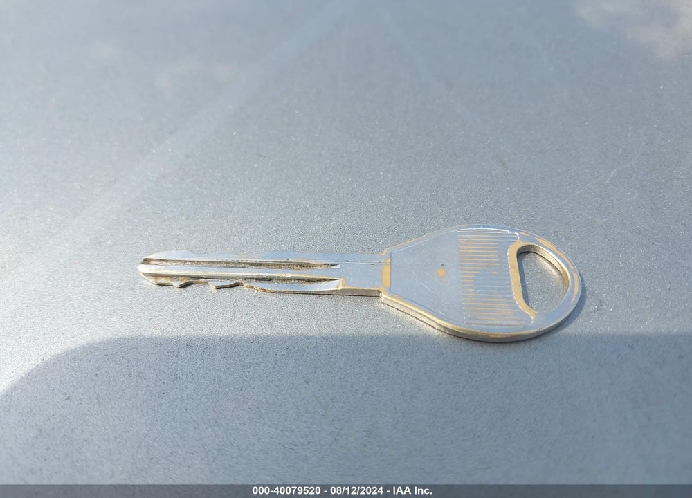 2005 NISSAN SENTRA 1.8S VIN: 3N1CB51D75L580303