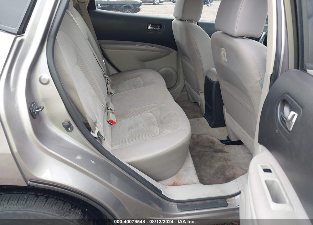 2014 NISSAN ROGUE SELECT S VIN: JN8AS5MV6EW700695