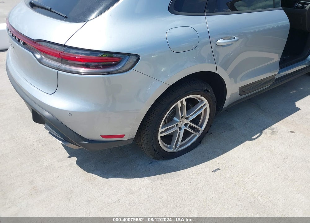 2022 PORSCHE MACAN VIN: WP1AA2A53NLB07376