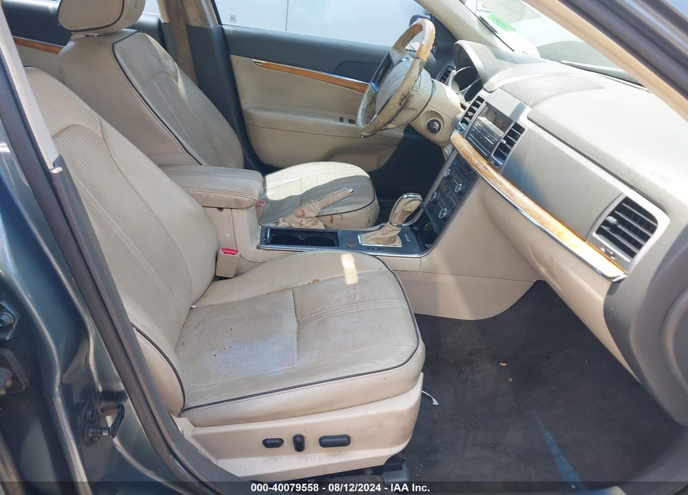 2011 LINCOLN MKZ VIN: 3LNHL2GC6BR756565