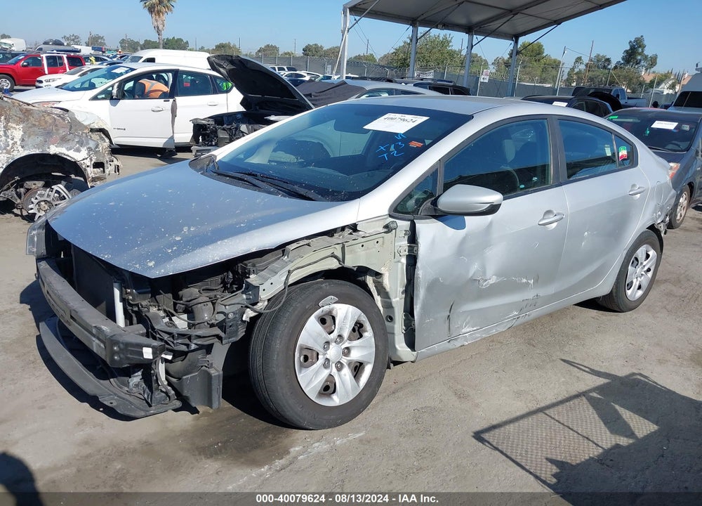 2018 KIA FORTE VIN: 3KPFL4A70JE198429