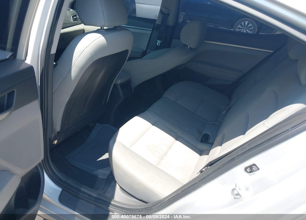 2017 HYUNDAI ELANTRA SE VIN: KMHD74LF6HU089125