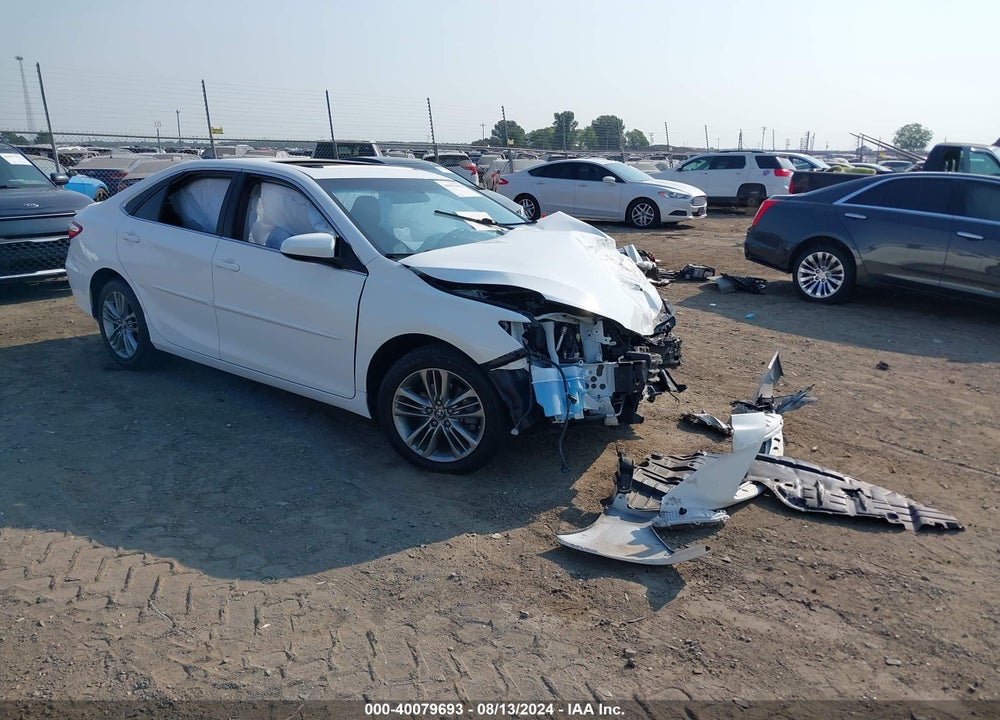 2017 TOYOTA CAMRY SE VIN: 4T1BF1FK5HU756767