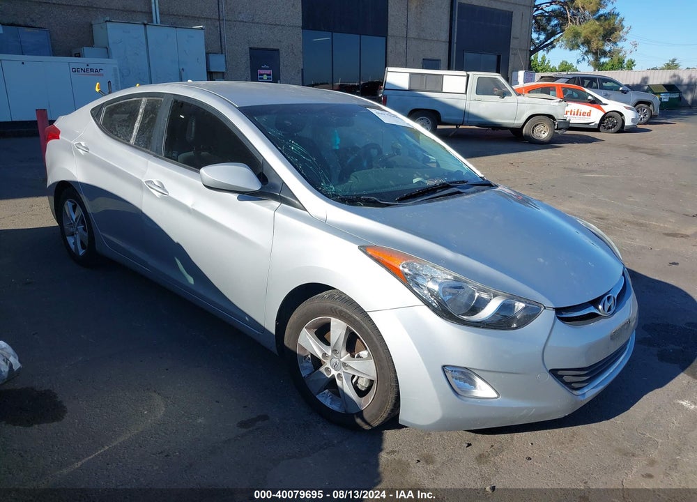 2013 HYUNDAI ELANTRA GLS VIN: 5NPDH4AEXDH440425