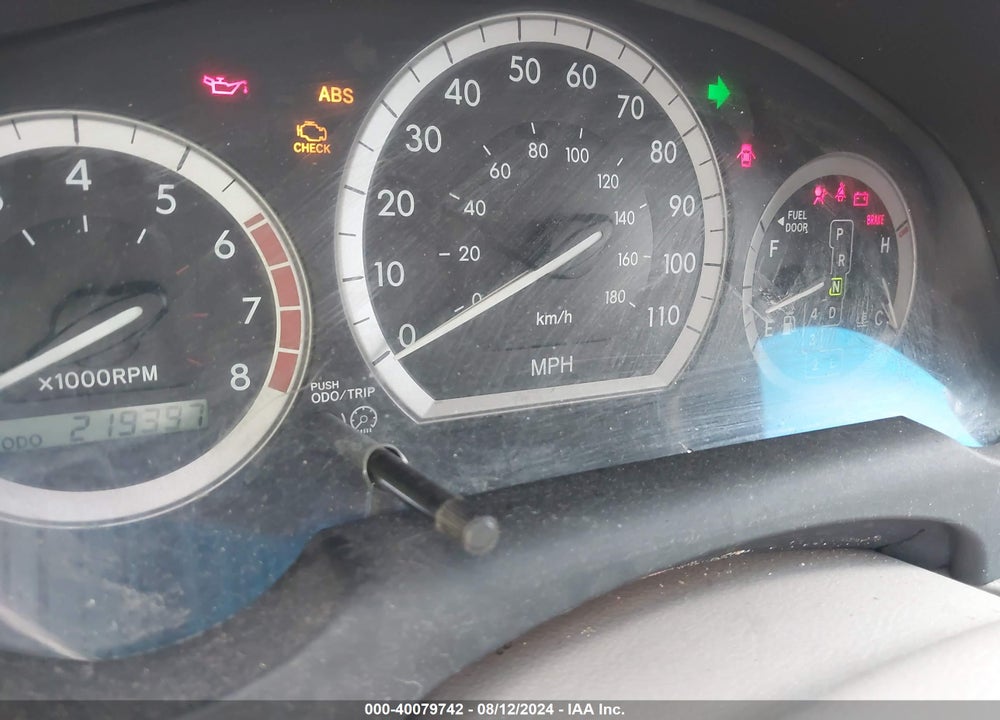 2004 TOYOTA SIENNA LE VIN: 5TDZA23C24S187279