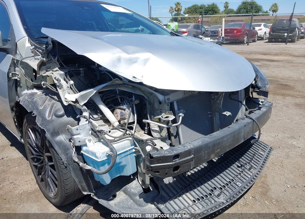 2019 TOYOTA COROLLA LE VIN: 5YFBURHE1KP931553