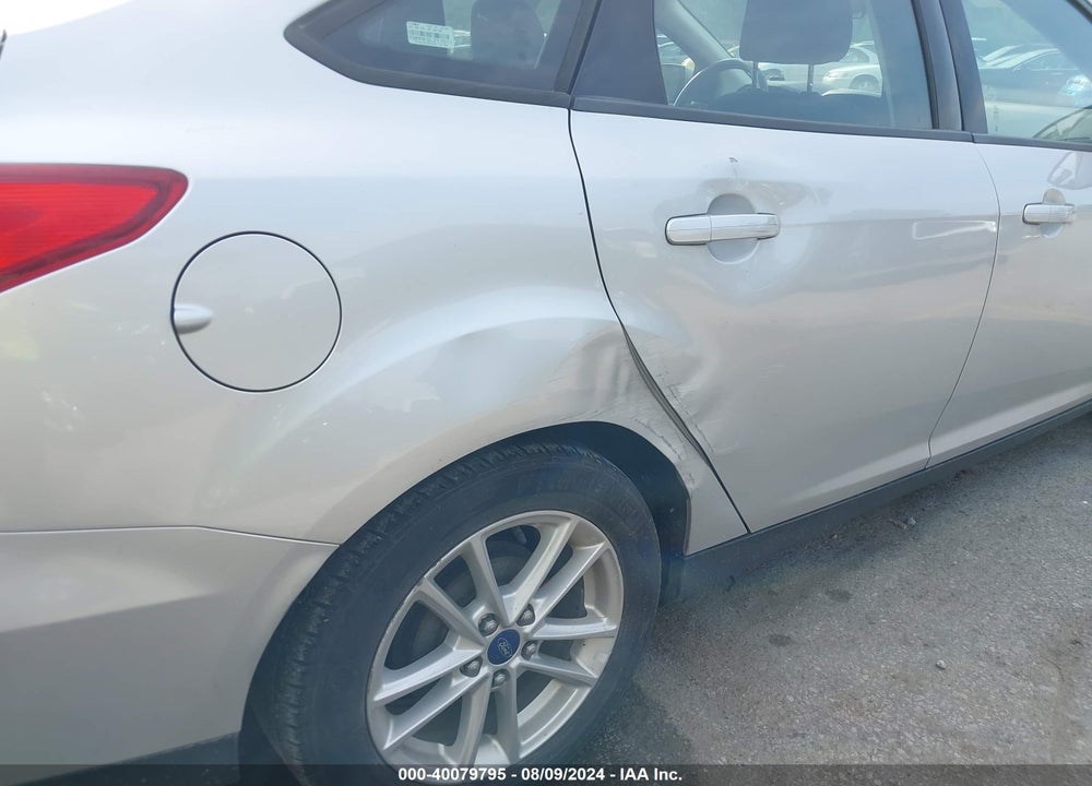 2016 FORD FOCUS SE VIN: 1FADP3F26GL217011