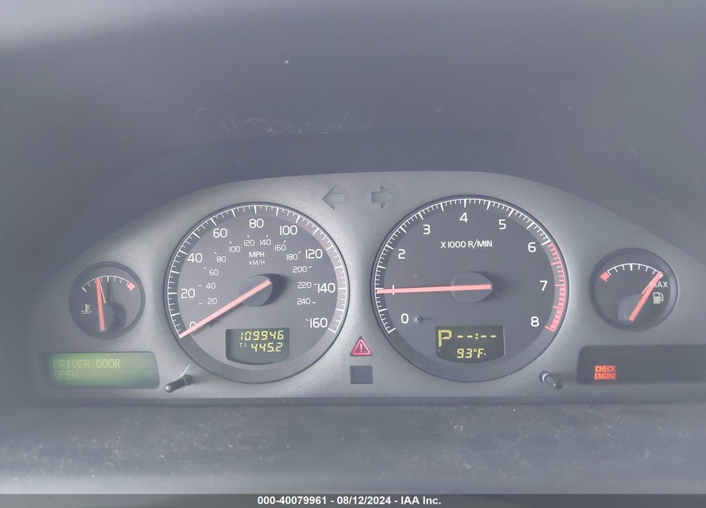 2001 VOLVO V70 2.4 VIN: YV1SW61NX12055818