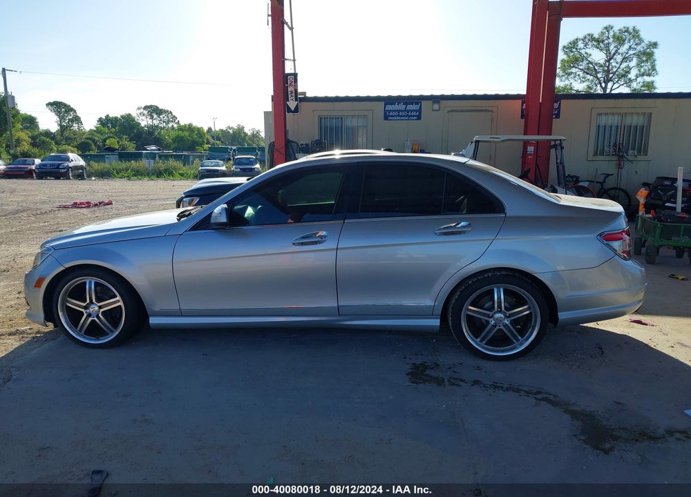 2009 MERCEDES-BENZ C 300 LUXURY 4MATIC/SPORT 4MATIC VIN: WDDGF81X09F208984
