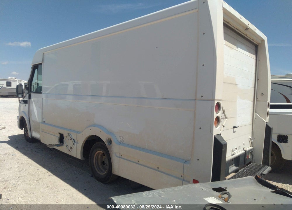 2013 ISUZU COMMERCIAL VAN VIN: JALB4T17XD7W01406