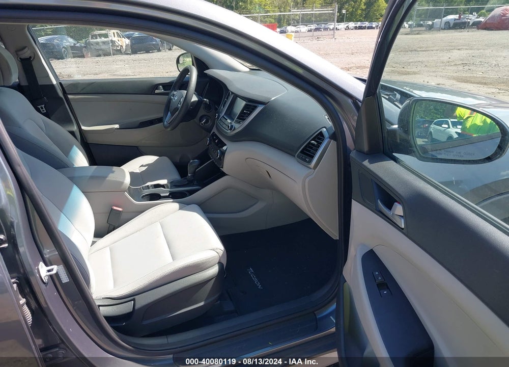 2018 HYUNDAI TUCSON SEL VIN: KM8J3CA47JU718732