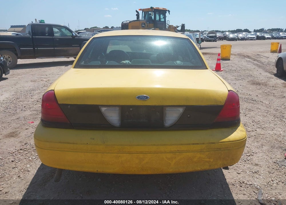 2001 FORD CROWN VICTORIA POLICE INTERCEPTOR VIN: 2FAFP71WX1X165998