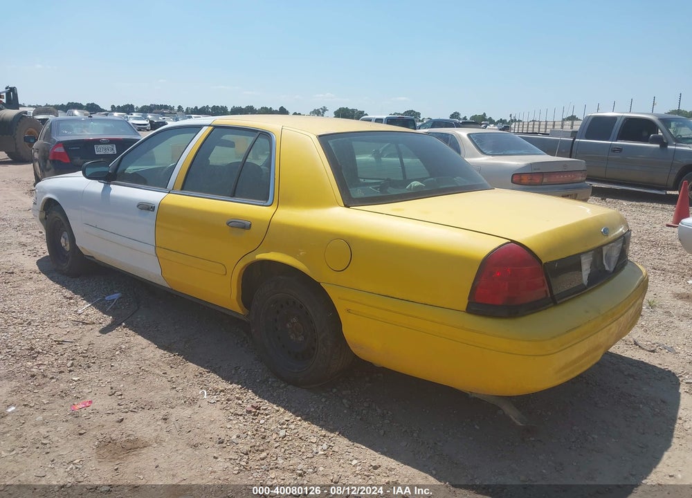 2001 FORD CROWN VICTORIA POLICE INTERCEPTOR VIN: 2FAFP71WX1X165998
