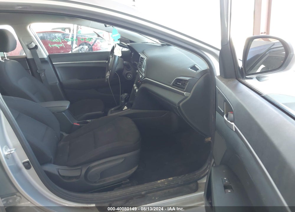 2020 HYUNDAI ELANTRA SE VIN: 5NPD74LF3LH552006