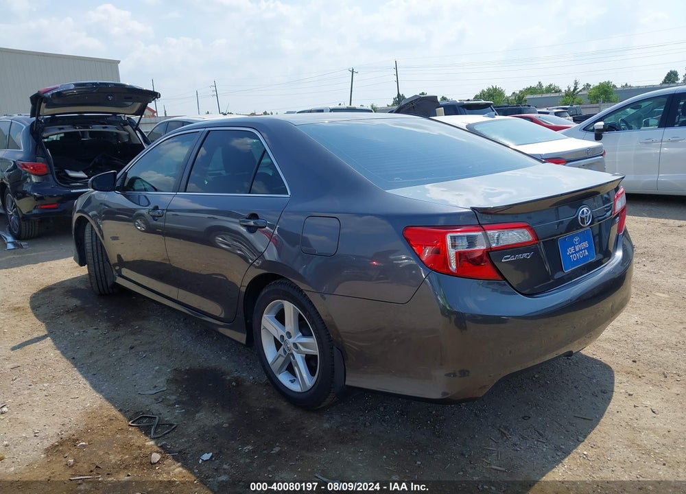 2014 TOYOTA CAMRY SE VIN: 4T1BF1FK1EU863407