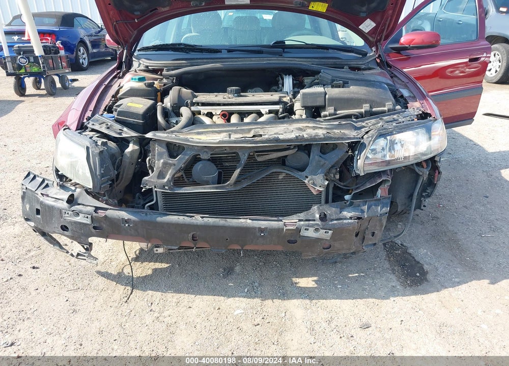 2004 VOLVO V70 2.4 VIN: YV1SW61T041425893