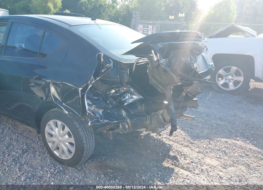 2013 NISSAN VERSA 1.6 S+ VIN: 3N1CN7AP2DL868838