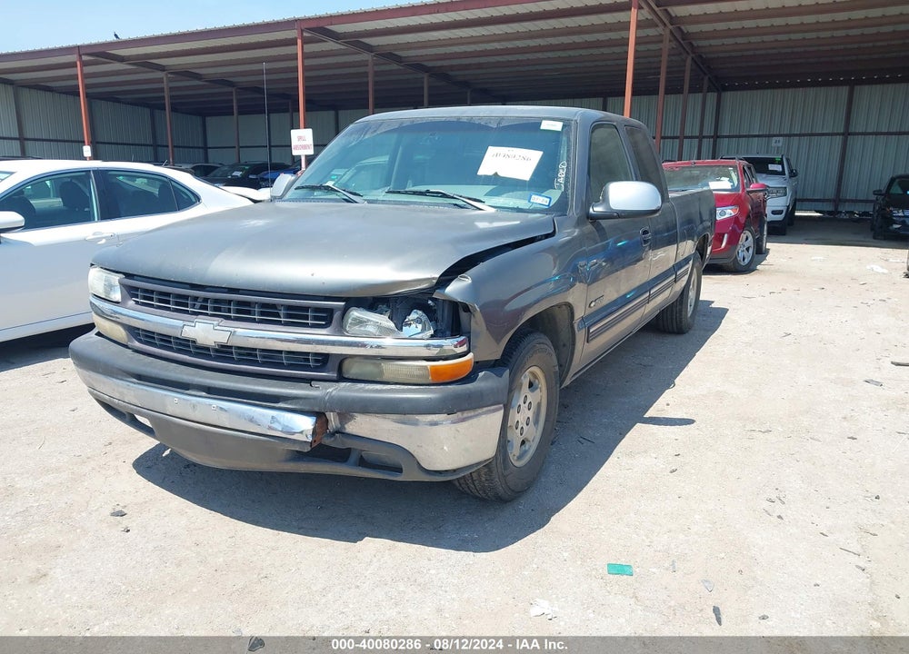 2000 CHEVROLET SILVERADO 1500 LS VIN: 1GCEC19T4YZ117927