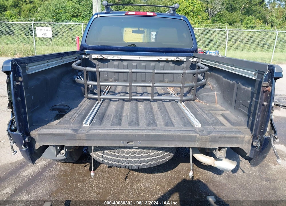 2007 NISSAN FRONTIER LE VIN: 1N6AD09U57C434015