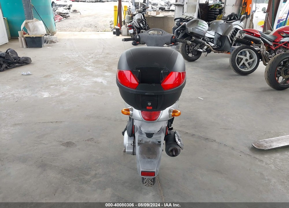 2006 KYMCO USA INC PEOPLE 150 VIN: RFBBAJBA56B202110