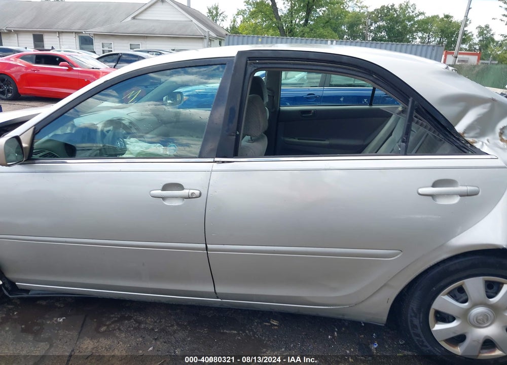 2004 TOYOTA CAMRY LE VIN: 4T1BE32K54U891522