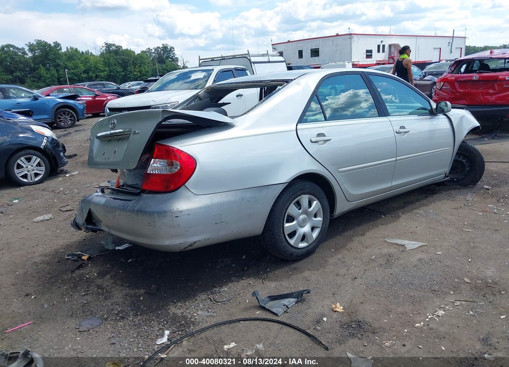 2004 TOYOTA CAMRY LE VIN: 4T1BE32K54U891522