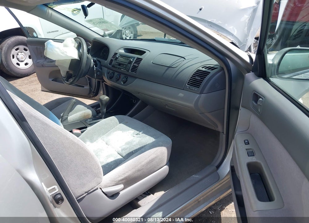 2004 TOYOTA CAMRY LE VIN: 4T1BE32K54U891522