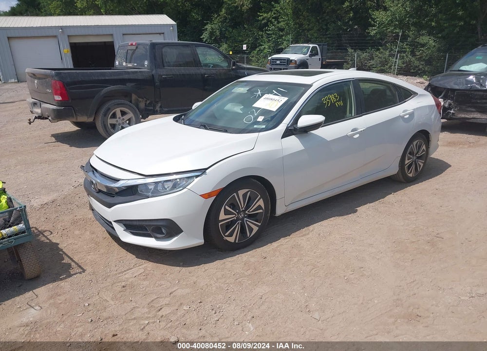 2018 HONDA CIVIC EX-L VIN: JHMFC1F70JX021241