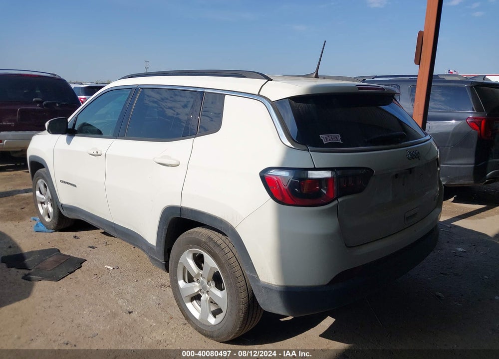 2018 JEEP COMPASS LATITUDE FWD VIN: 3C4NJCBB5JT134056