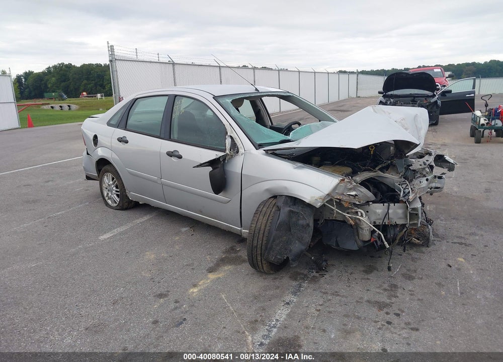 2005 FORD FOCUS ZX4 VIN: 1FAFP34N45W186214