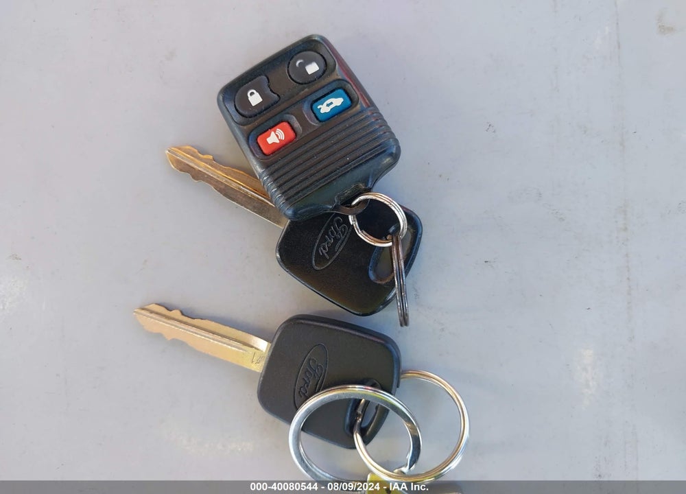 2001 FORD FOCUS SE VIN: 1FAFP36341W212347