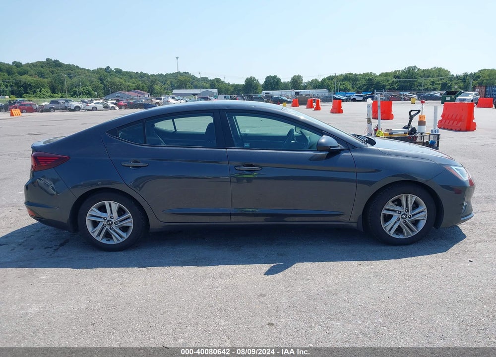2020 HYUNDAI ELANTRA SEL VIN: 5NPD84LF0LH612031