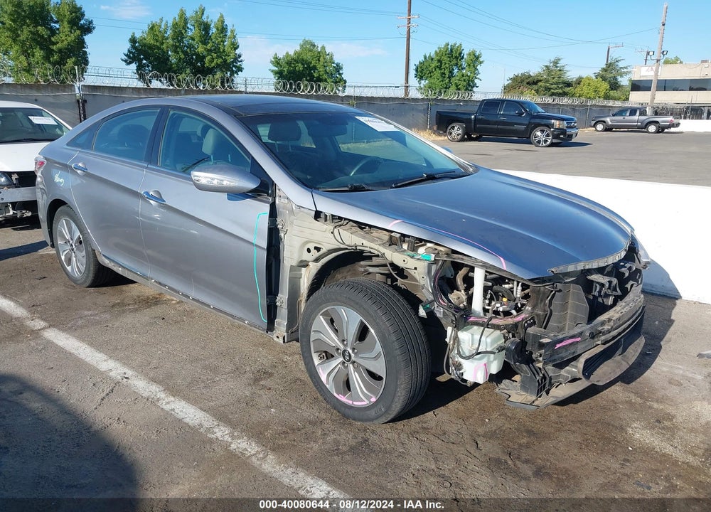 2015 HYUNDAI SONATA HYBRID LIMITED VIN: KMHEC4A44FA130125