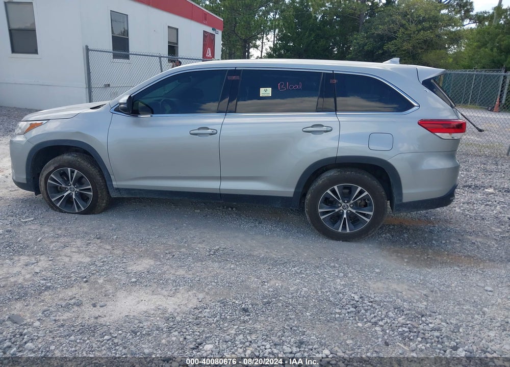 2019 TOYOTA HIGHLANDER LE PLUS VIN: 5TDZZRFH7KS365578