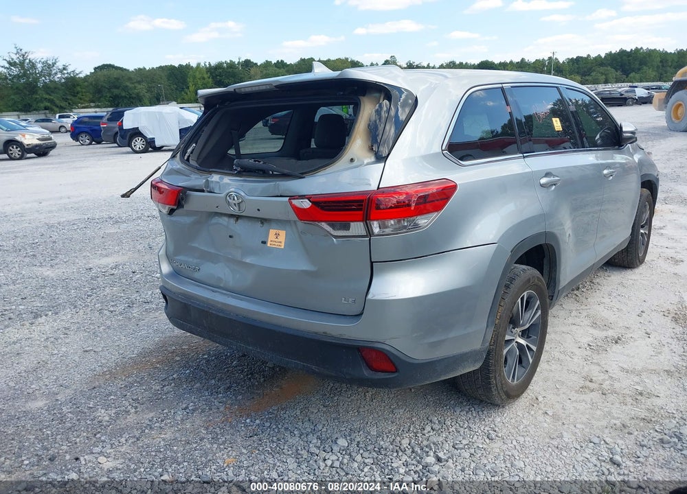 2019 TOYOTA HIGHLANDER LE PLUS VIN: 5TDZZRFH7KS365578