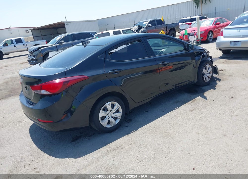 2016 HYUNDAI ELANTRA SE VIN: 5NPDH4AE9GH708207