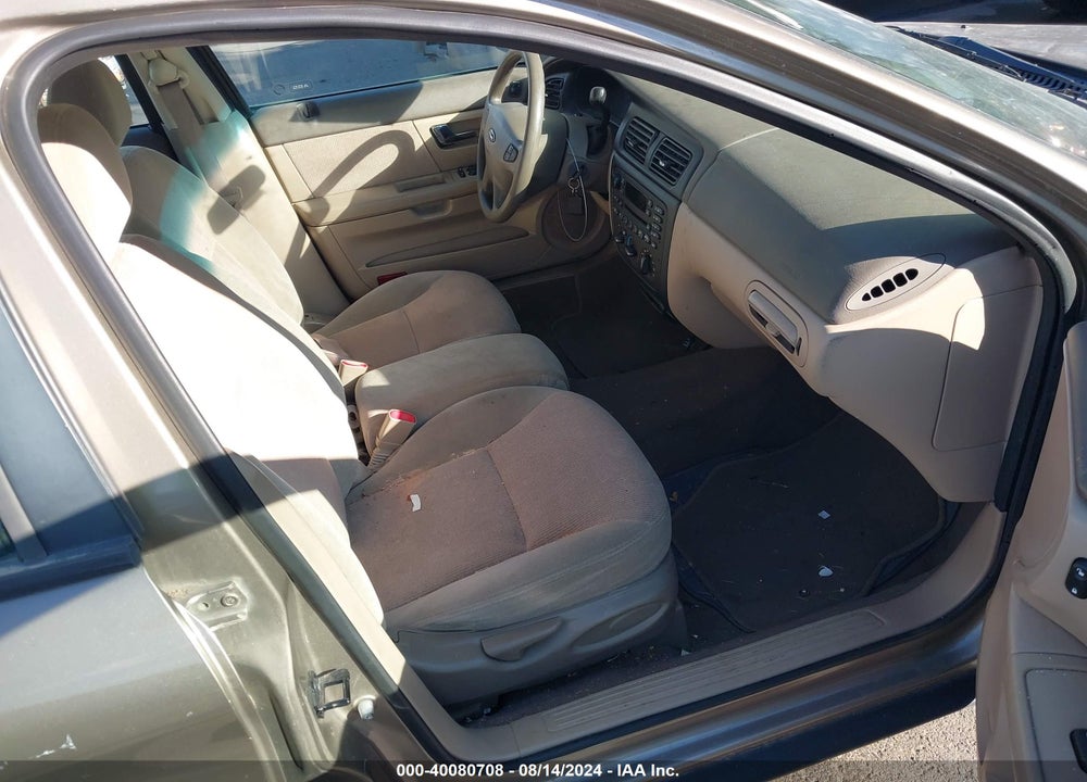 2002 FORD TAURUS SES VIN: 1FAFP55U82A167580