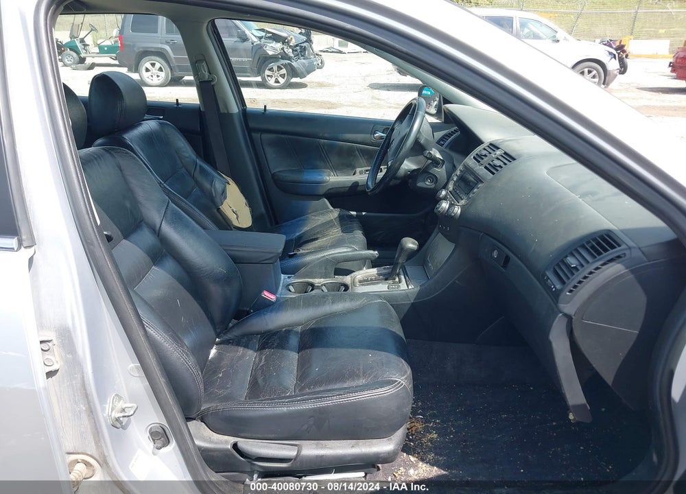 2004 HONDA ACCORD 2.4 EX VIN: 1HGCM56824A001549