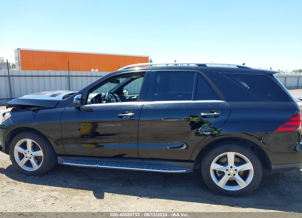 2017 MERCEDES-BENZ GLE 350 VIN: 4JGDA5JB3HA880852