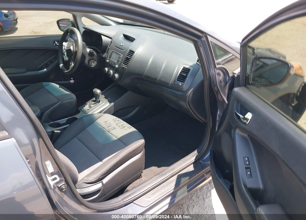 2016 KIA FORTE LX VIN: KNAFX4A67G5442980