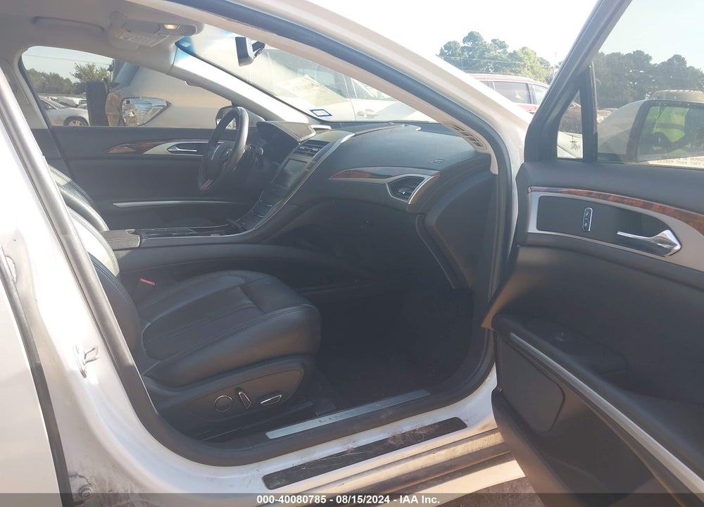 2014 LINCOLN MKZ VIN: 3LN6L2G9XER810482