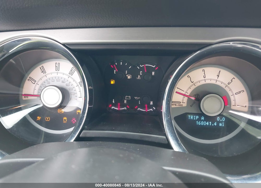 2010 FORD MUSTANG VIN: 1ZVBP8AN2A5121238