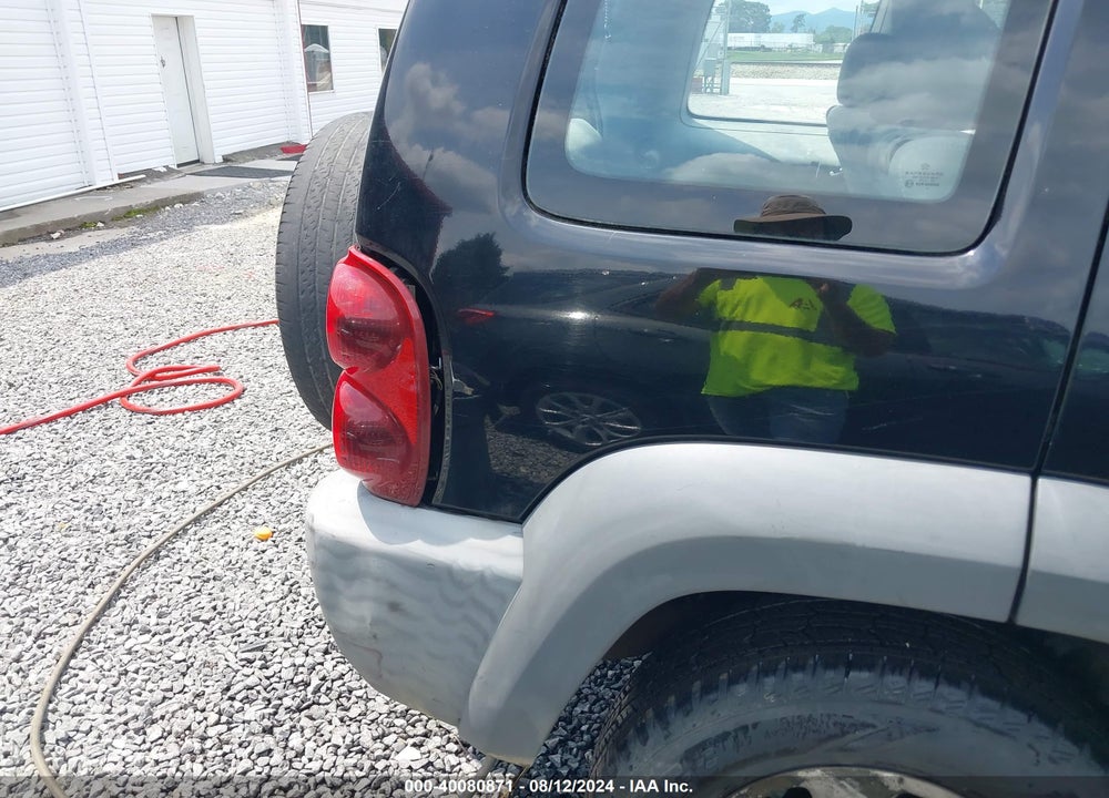 2006 JEEP LIBERTY SPORT VIN: 1J4GL48K56W282137