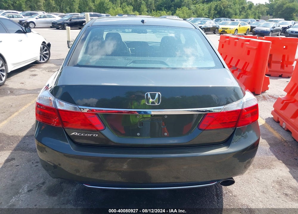 2015 HONDA ACCORD EX-L VIN: 1HGCR2F82FA108409